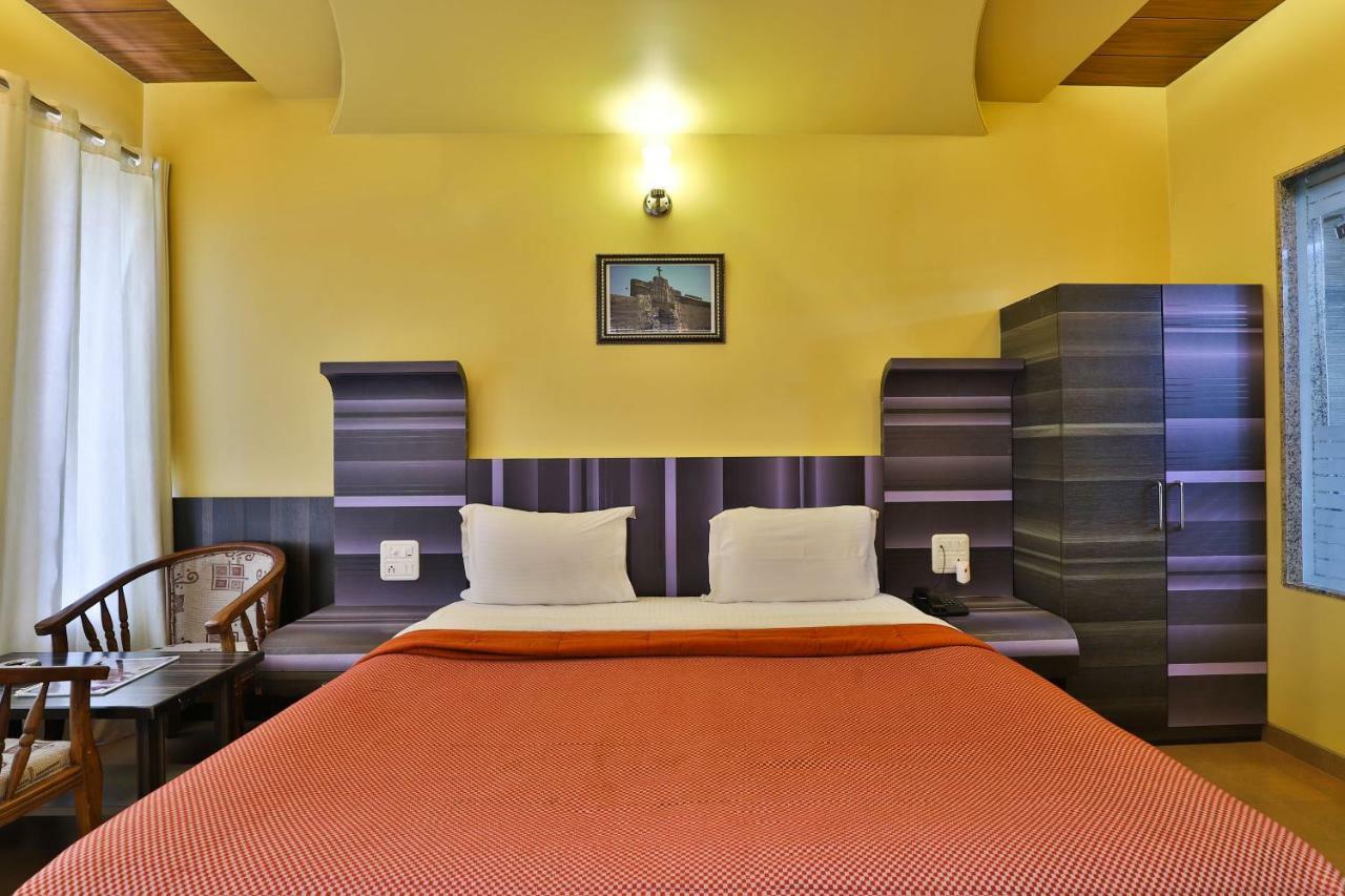 Palette - Hotel Ocean Inn ดามัน ภายนอก รูปภาพ